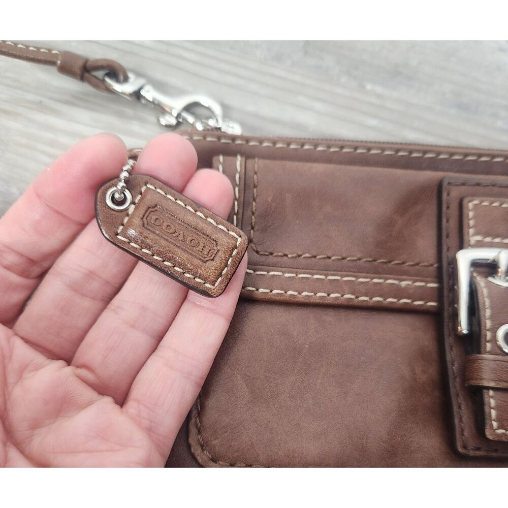 Coach Vintage Brown Tan Leather Bleecker Buckle Flap Wristlet - Picture 2 of 6